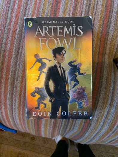 Full set Artemis Fowl by Eoin Colfer books.