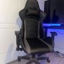 Gaming chair and desk Image 3