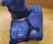Ugg buckle boots