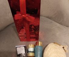 Estee Lauder skin Travel set