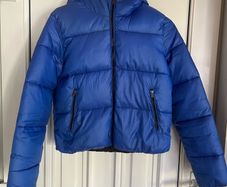 Bershka Puffer jacket with hood
