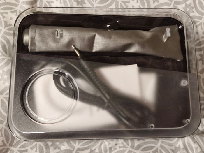 Dr Pen Ultima M8 with 5 cartridges