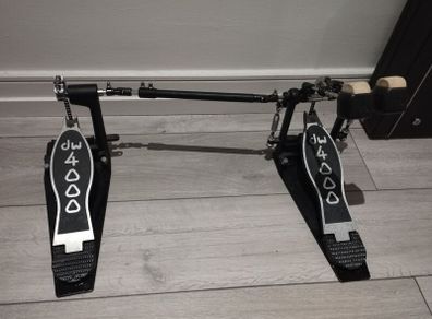 DW 4000 Double bass pedal