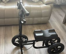 Knee Walker (knee scooter)