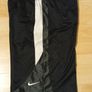 Nike Shorts, Perfect, ((Size UK M Adult)) Image 4