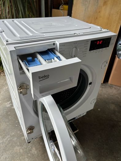 BEKO - WTIK72111 Integrated 7 kg 1200 Spin Washing Machine
