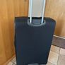 Large Black Samsonite Suitcase Image 4