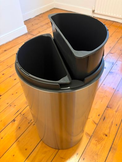 Brabantia Touch Bin