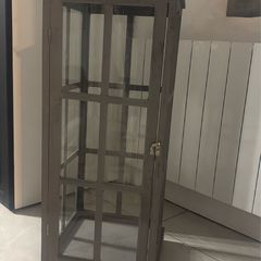Very large lantern
