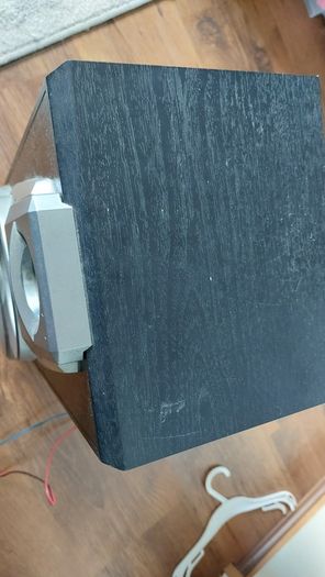 Technics speaker