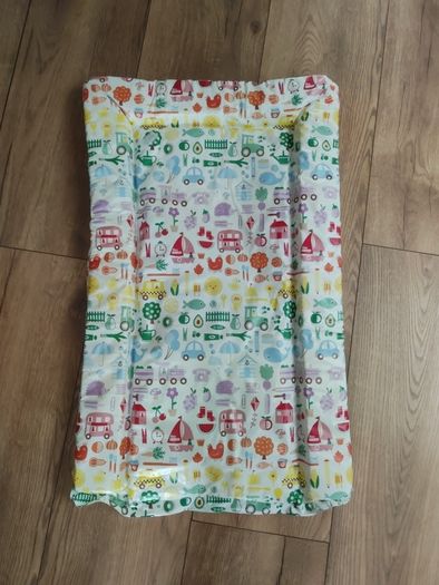 FREE changing MAT