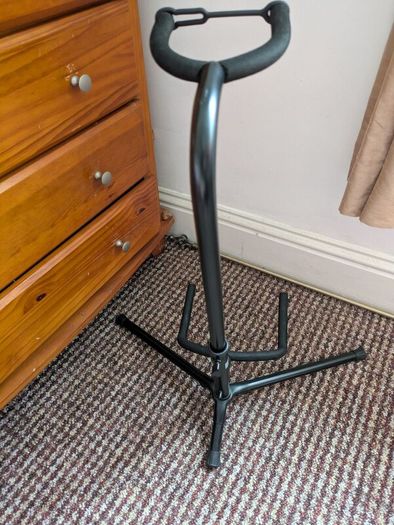 Guitar  Stand