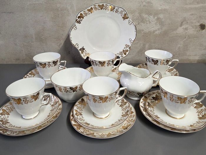 Tea Set Royal Tara
