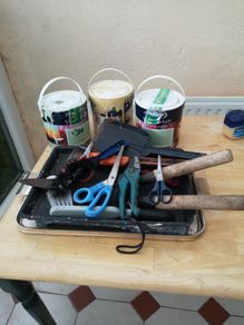 free paints and garden tools