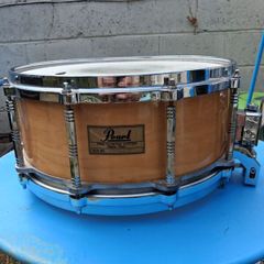 Pearl Freefloating Snare