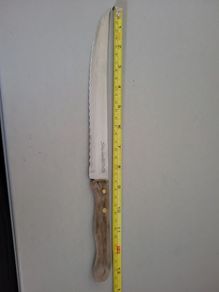 Serrated knife
