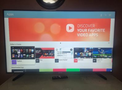65" Samsung 4K Certified Ultra HD HDR Smart LED TV