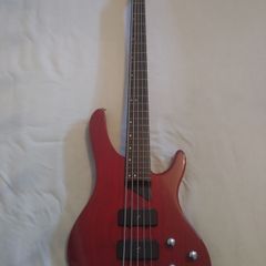 5 string bass