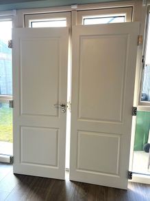Interior White Wooden Double Doors
