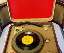 Vintage Bush Record Player Type SRP30