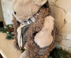 Beautiful Paddington look alike bear Brand New with Tags