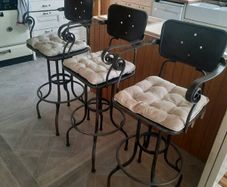 Breakfast bar stools