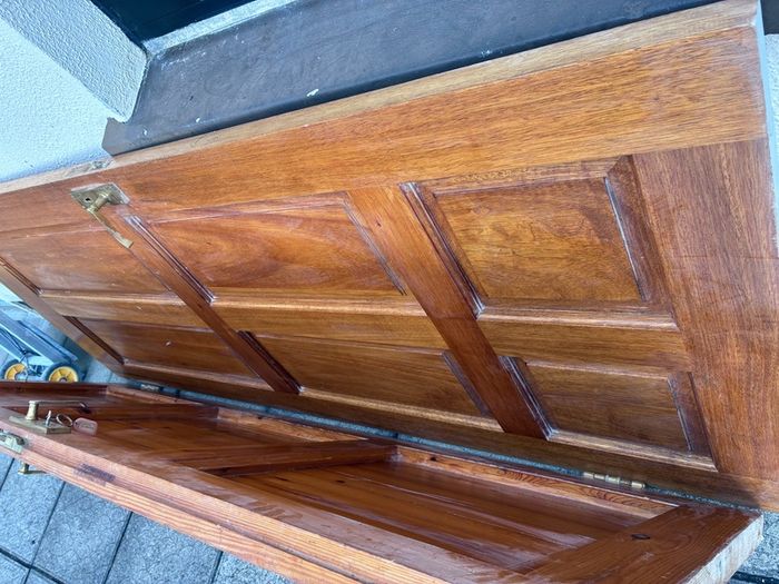 Hardwood internal doors
