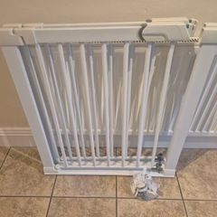 Free - Baby Safety Gates - Safety 1st Brand