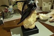 Ocean experience figurine