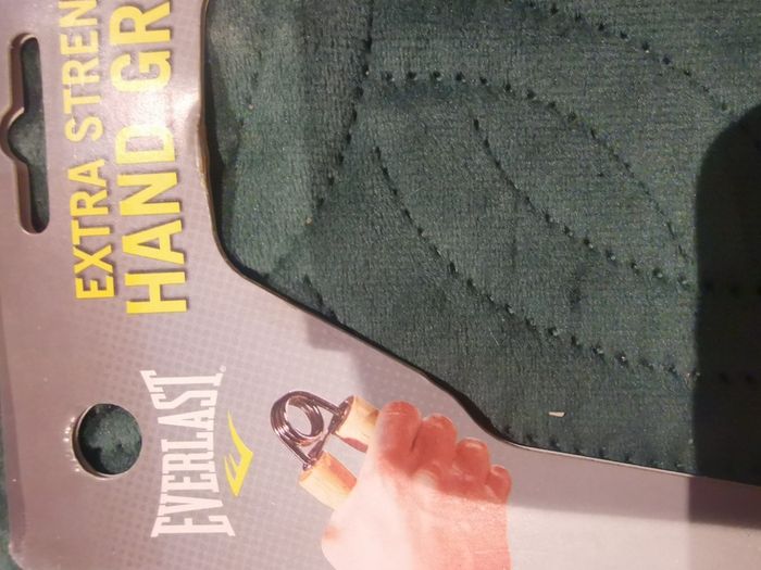 Hand grip