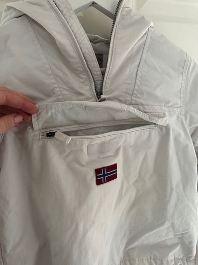 Napapijri white jakcet