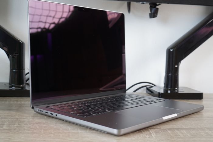 Macbook Pro 14" 2021 M1 Pro | 16GB Ram | 512GB