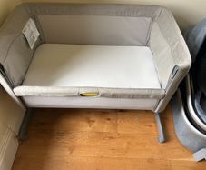Co-sleeper Joie Roomy glide