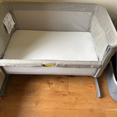 Co-sleeper Joie Roomy glide