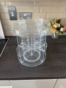 Rotating Make up organiser