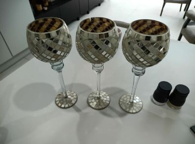 3 x Decorative glasses