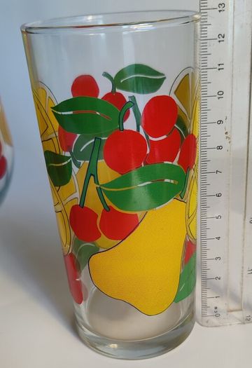 Vintage 1960's fruit print glasses and jug.