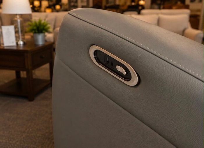 Luxury electric reclining chair