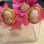 Vintage 9ct Gold Cameo Earrings Image 9
