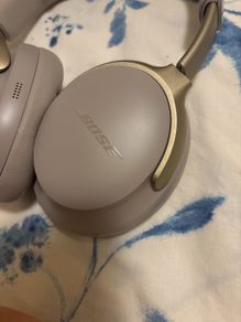 Bose ultra noise cancelling earphone gray