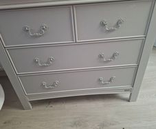 baby changing unit with storage