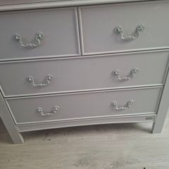 baby changing unit with storage