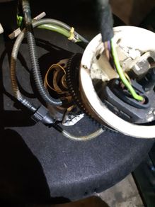 Audi A4 B7 2006 Fuel Tank Pump 8e0919050ae
