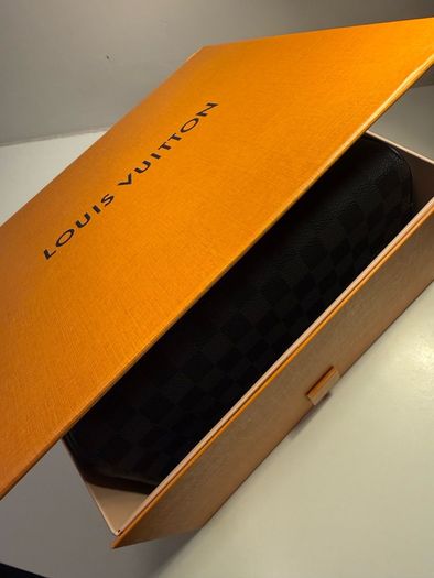 Louis Vuitton Dopp Kit