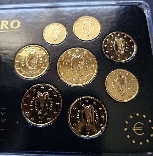 Prestige Ireland .999 Rhodium and 24k Gold Plated Coin Set 2002 + Proof Medal UNC Only 9,999 Set's
