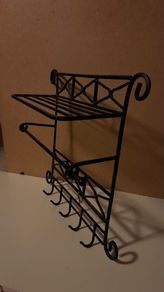 Metal Coat hanger with 5 hooks