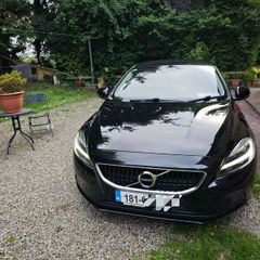 Volvo V40 2018