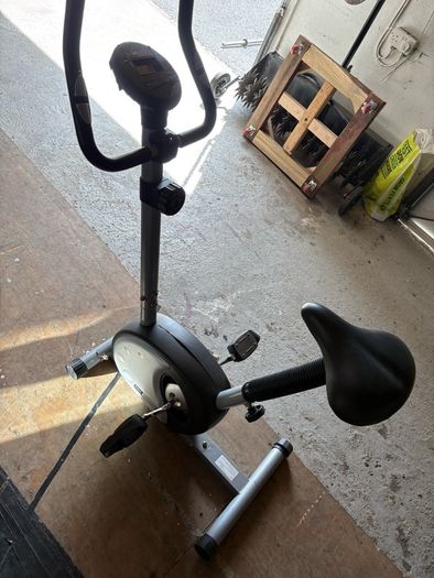 Home Gym weights bench bike