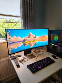Samsung Odyssey G8 OLED Ultrawide Monitor