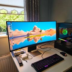 Samsung Odyssey G8 OLED Ultrawide Monitor